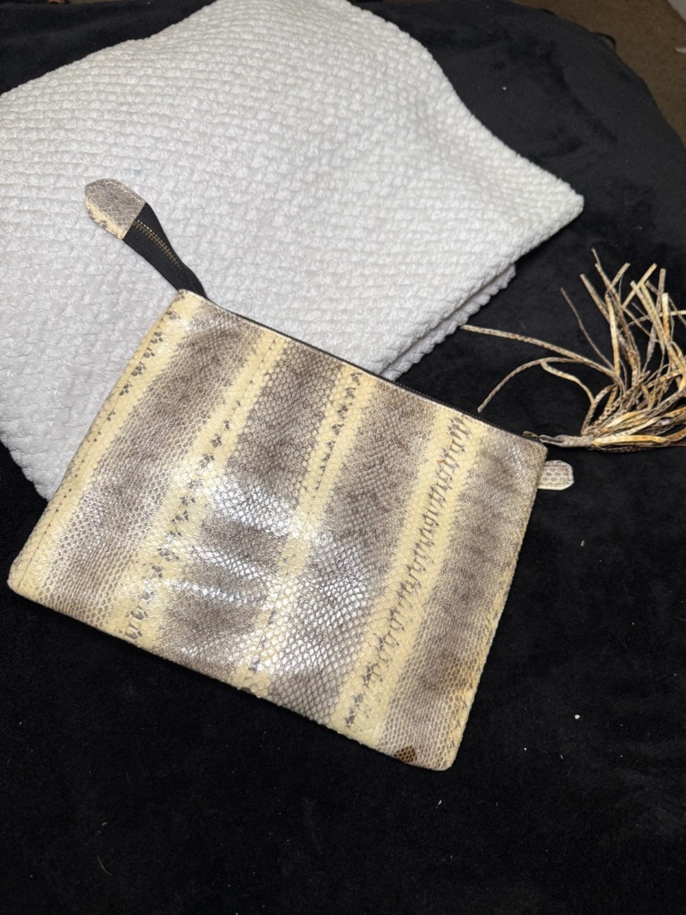 Snake skin clutch